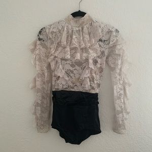 dance costume. Ballet costume. only been used once